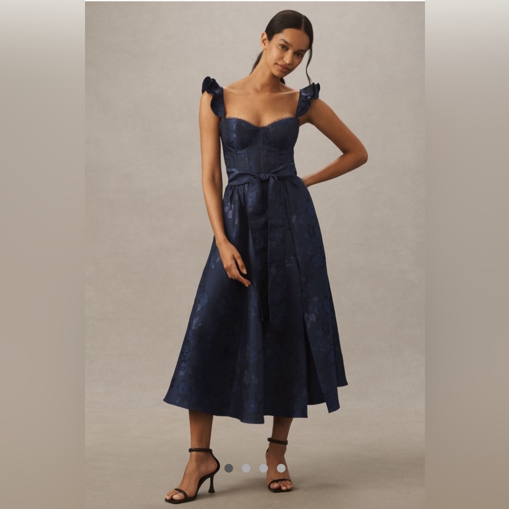 V. Chapman The Vera Dress- Navy Size 4